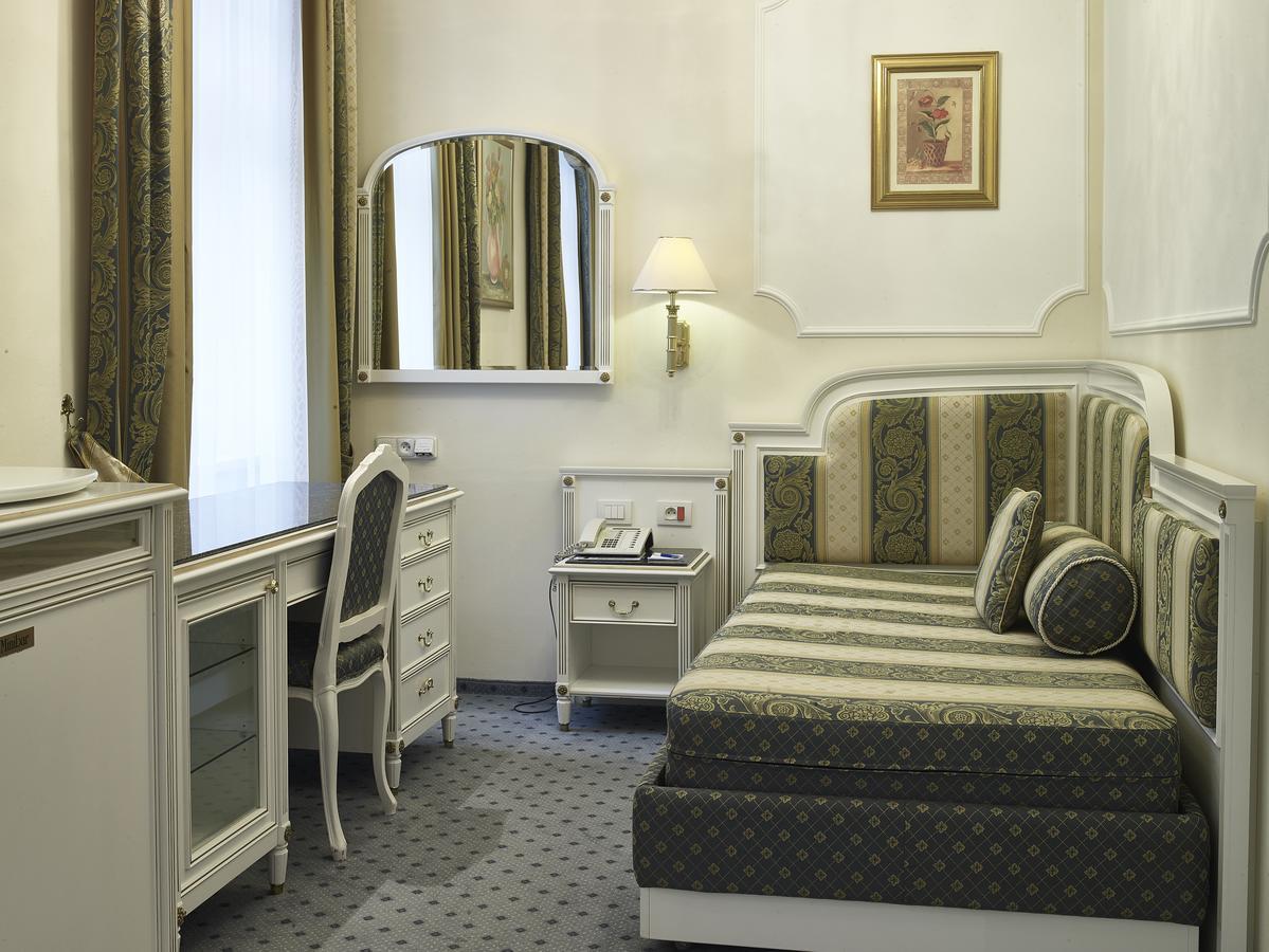 Esplanade Spa And Golf Resort Marianske Lazne Luaran gambar