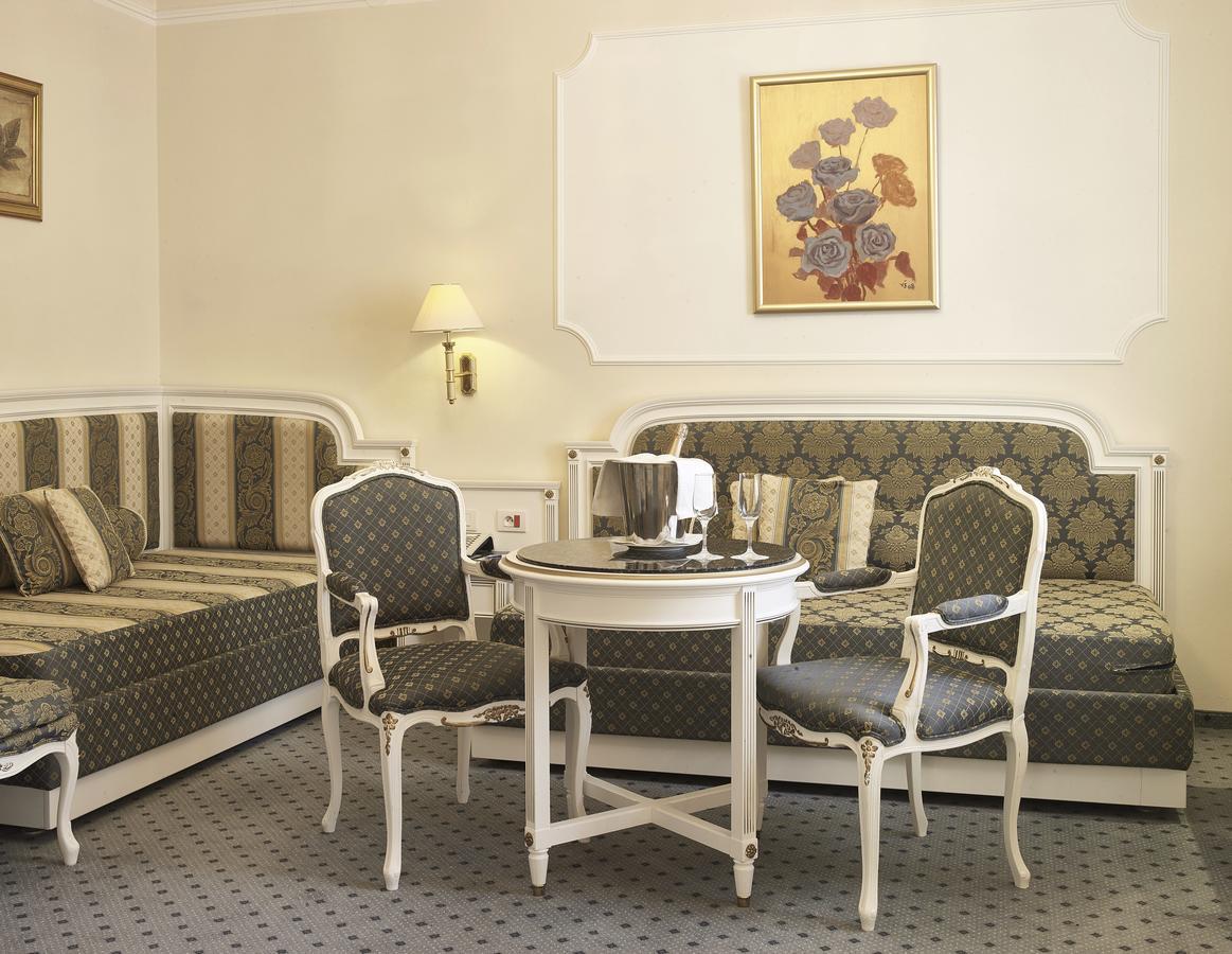 Esplanade Spa And Golf Resort Marianske Lazne Luaran gambar